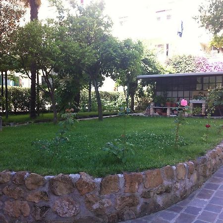 Aristocarli Bed & Breakfast Roma Exterior foto