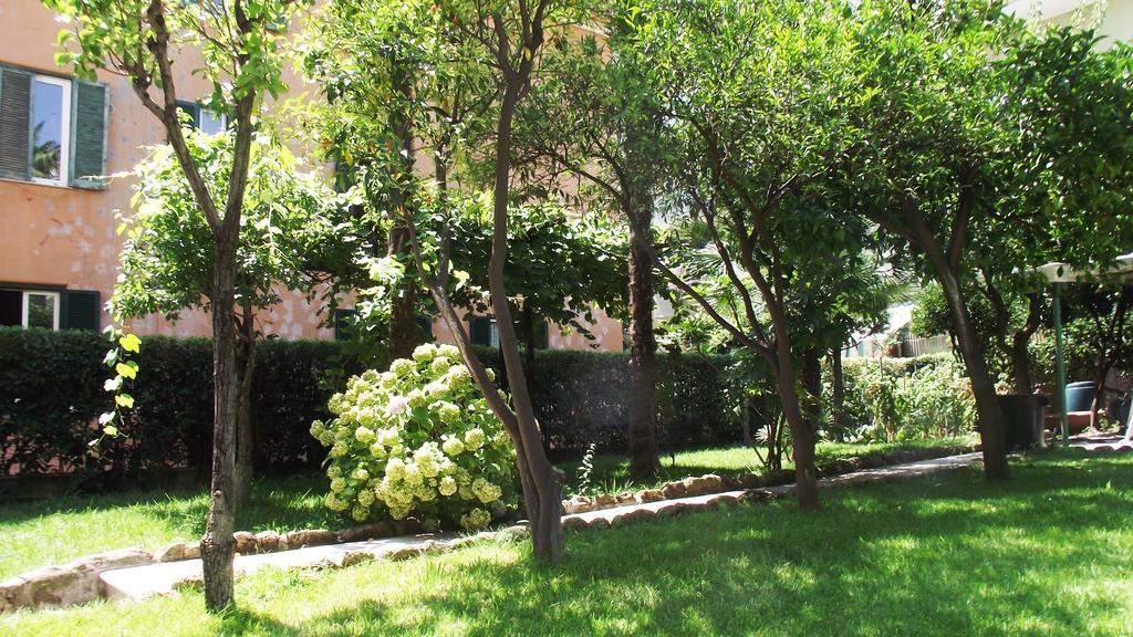 Aristocarli Bed & Breakfast Roma Exterior foto